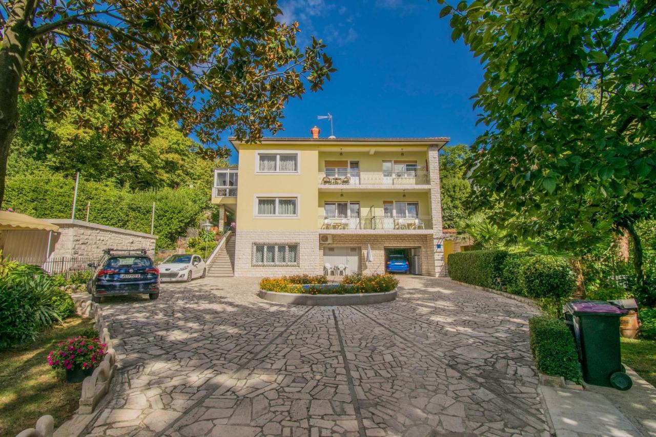 Apartments Anita Near Opatija With Private Parking Matulji Exteriér fotografie